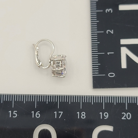 Silvertone Crystal Leverback Earrings #1332 - Picture 13 of 13